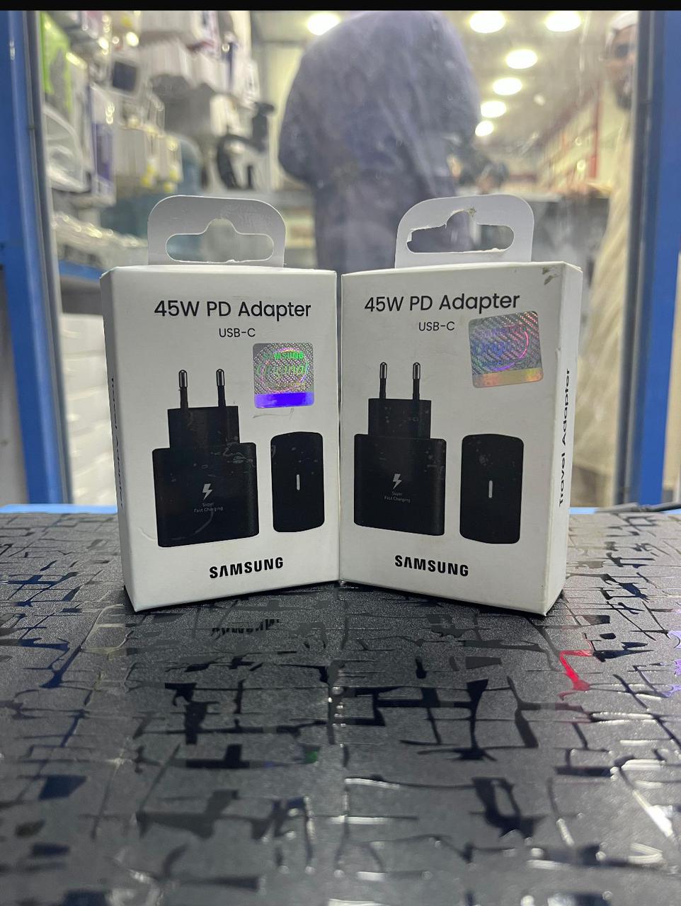 Samsung 45W PD Adapter